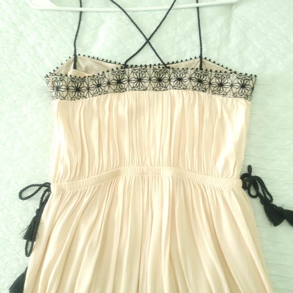 Zara knee length dress - Picture 8 of 15